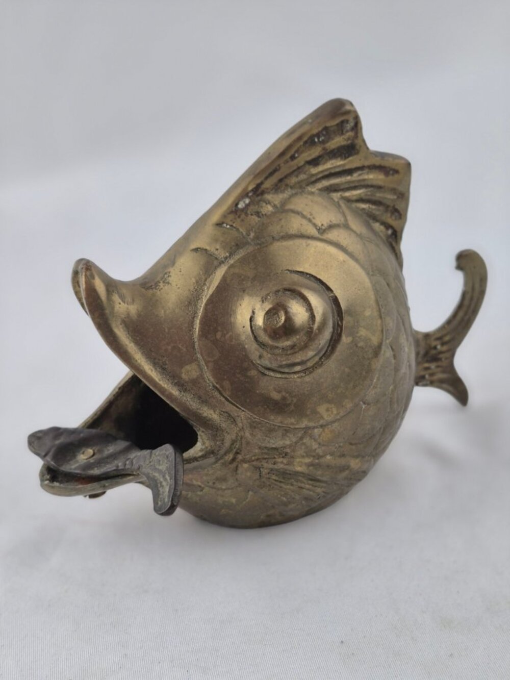 Vintage Mid-Century Solid Brass Happy Koi Fish Ashtray Cigar Open Mouth Whimsy